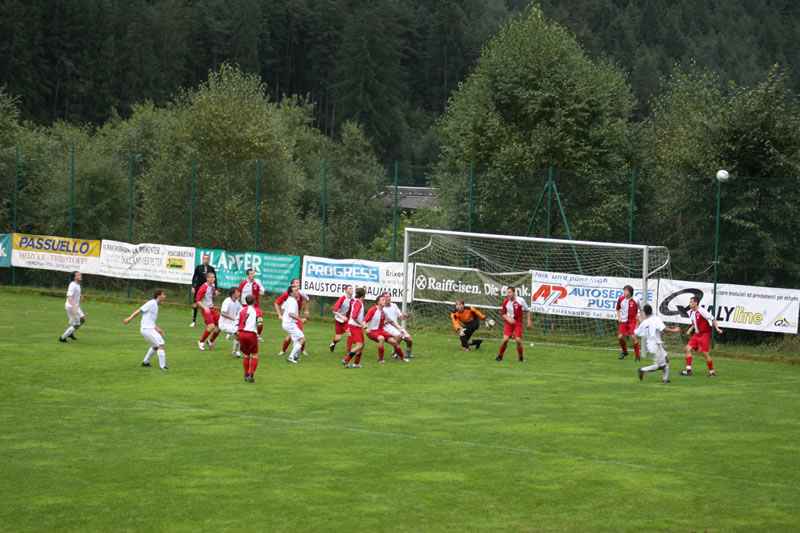 gal/Saison2008-2009- Pokal 1. Runde Hinspiel: Vintl - SV Reischach/2008-08-24 SVR gg. Vintl - Pokalhinspiel 154.jpg